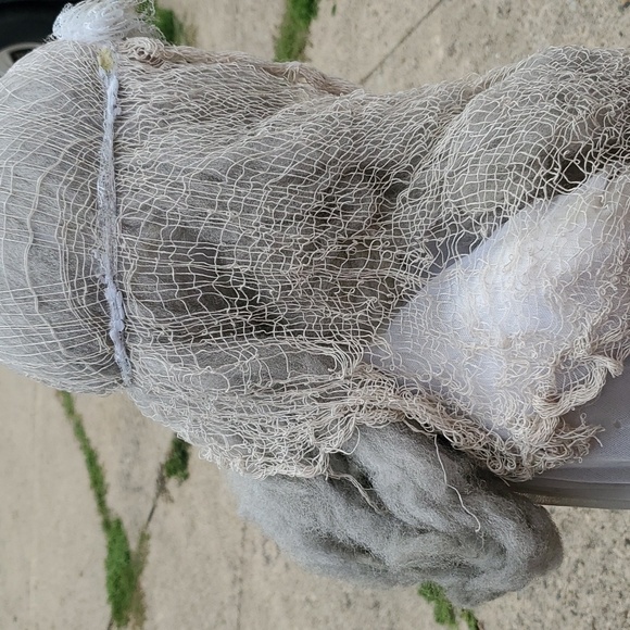 50" Lighted Halloween Scary Bride - Picture 6 of 11